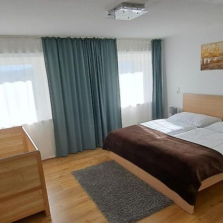 Ferienwohnung Wallersee Neumarkt am Wallersee Luaran gambar